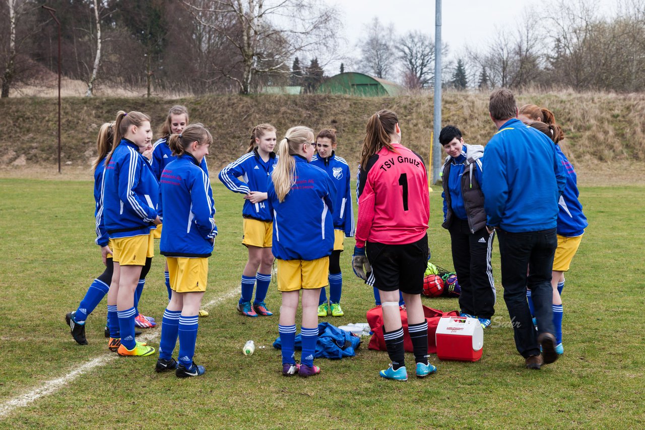 Bild 93 - B-Juniorinnen Tus Tensfeld - TSV Gnutz o.W. : Ergebnis: 1:3